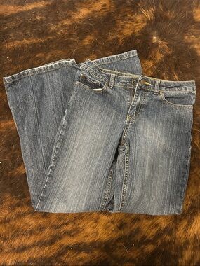 Girls bootcut Blue Denim Jeans - Comfortable Everyday Fit